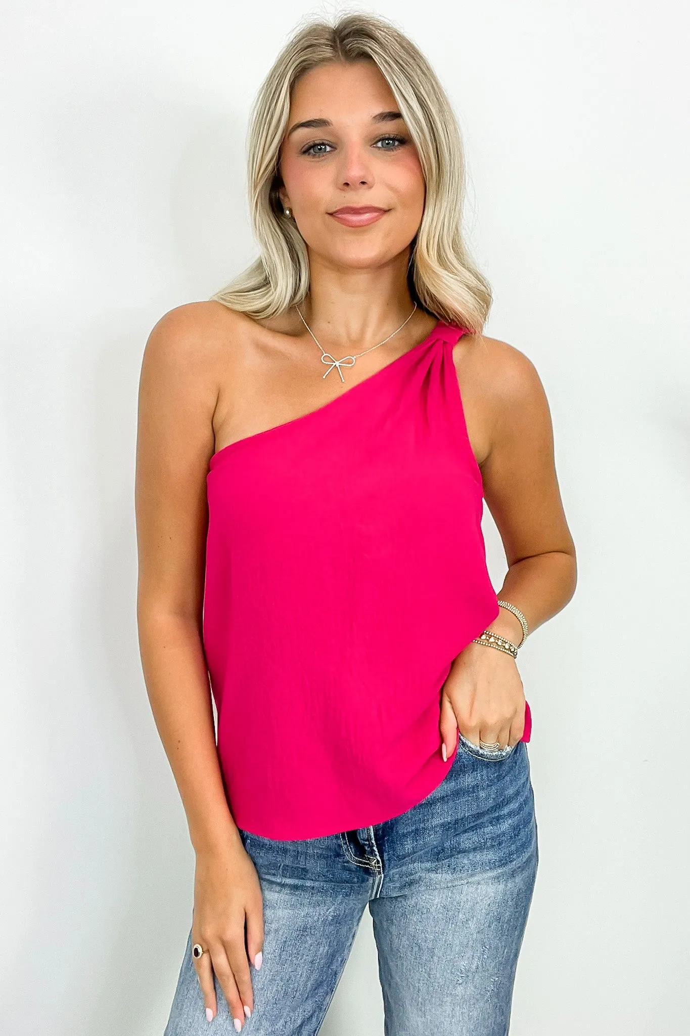 Effortless Personality One Shoulder Top