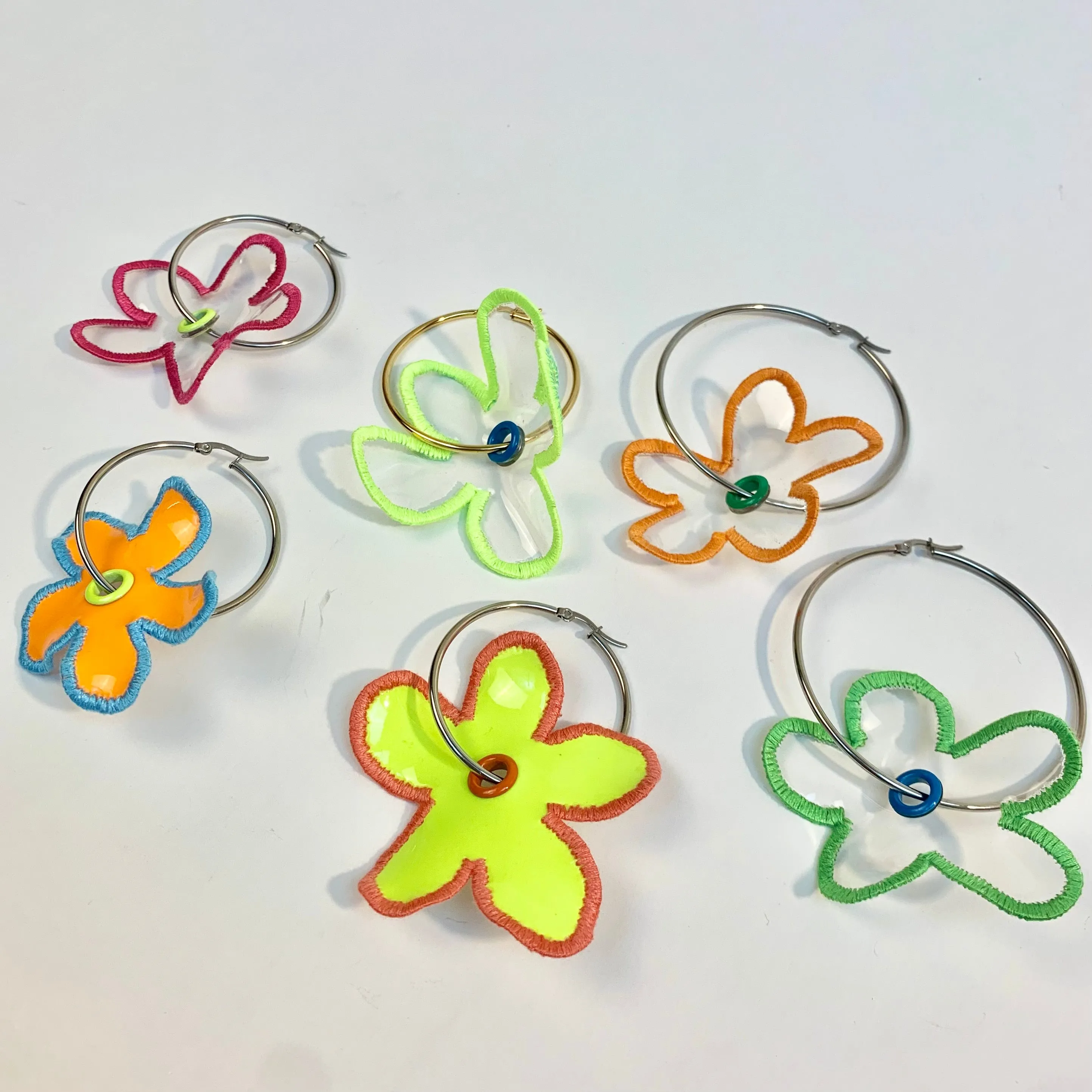 Recycled vinyl flower earring