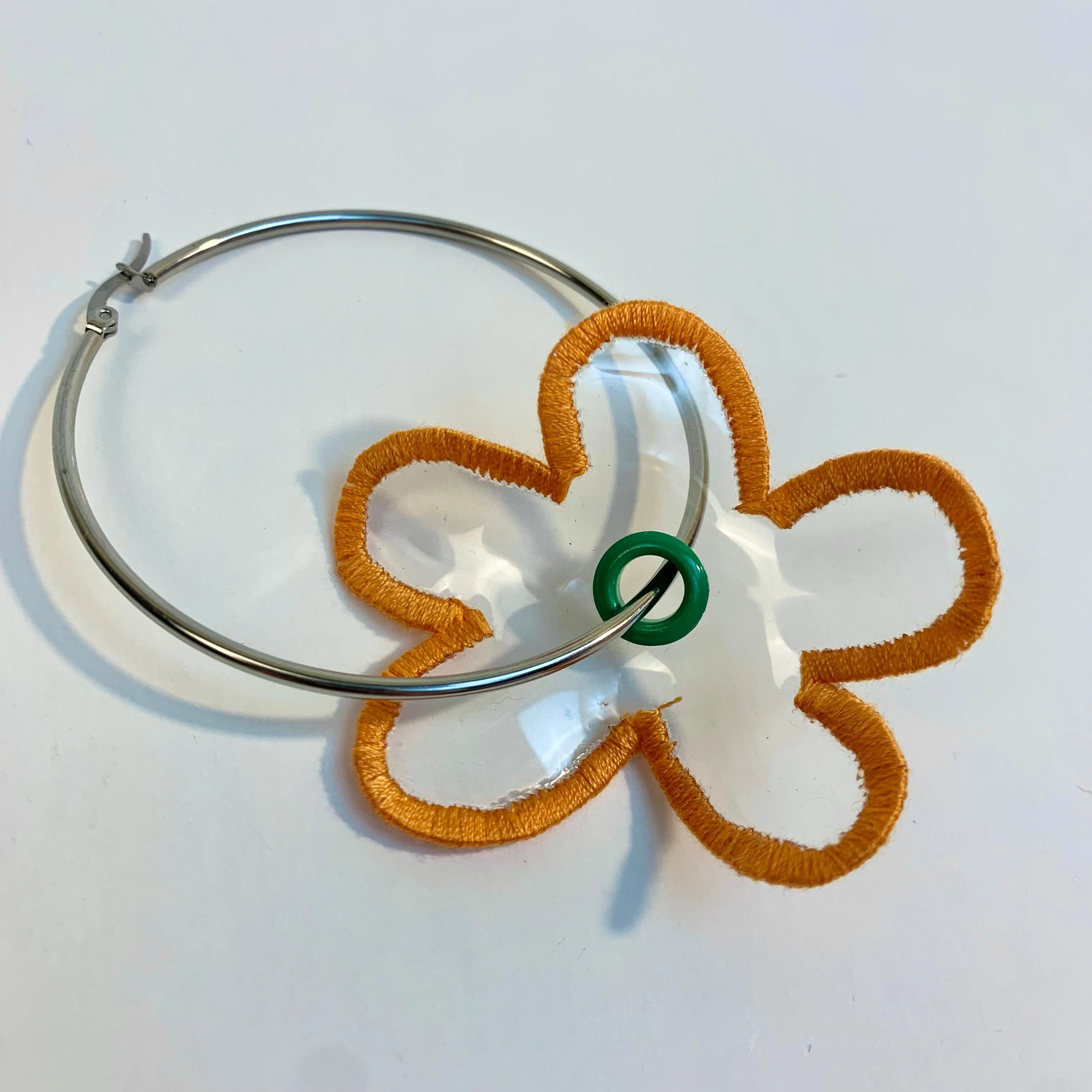 Recycled vinyl flower earring